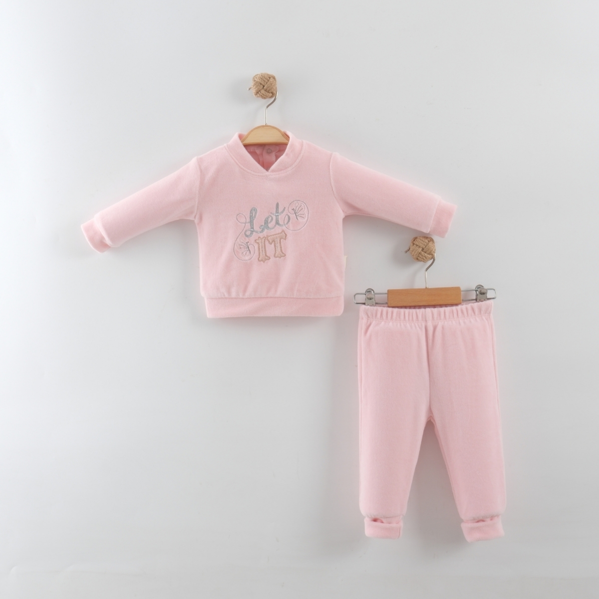 PEMBE
