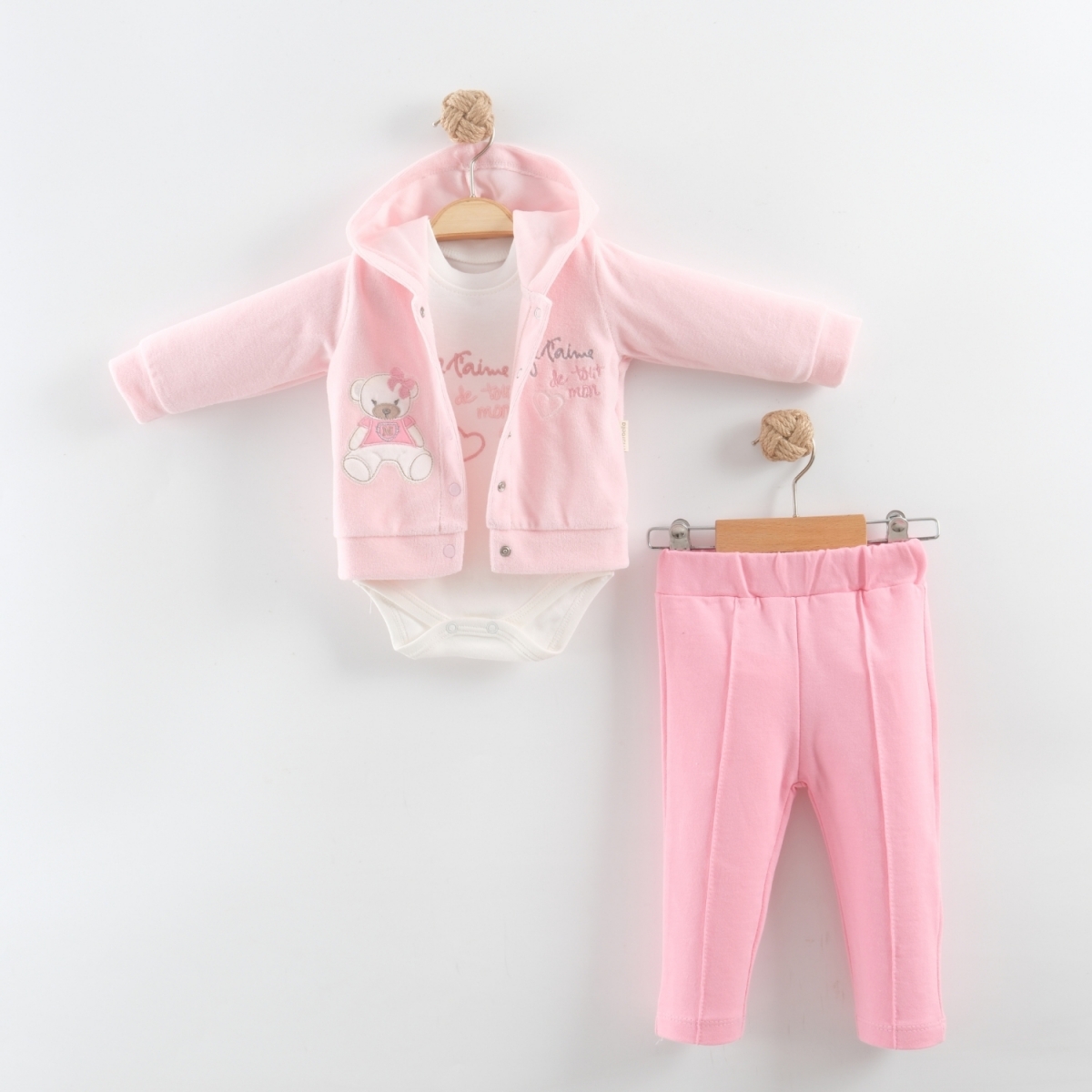 PEMBE