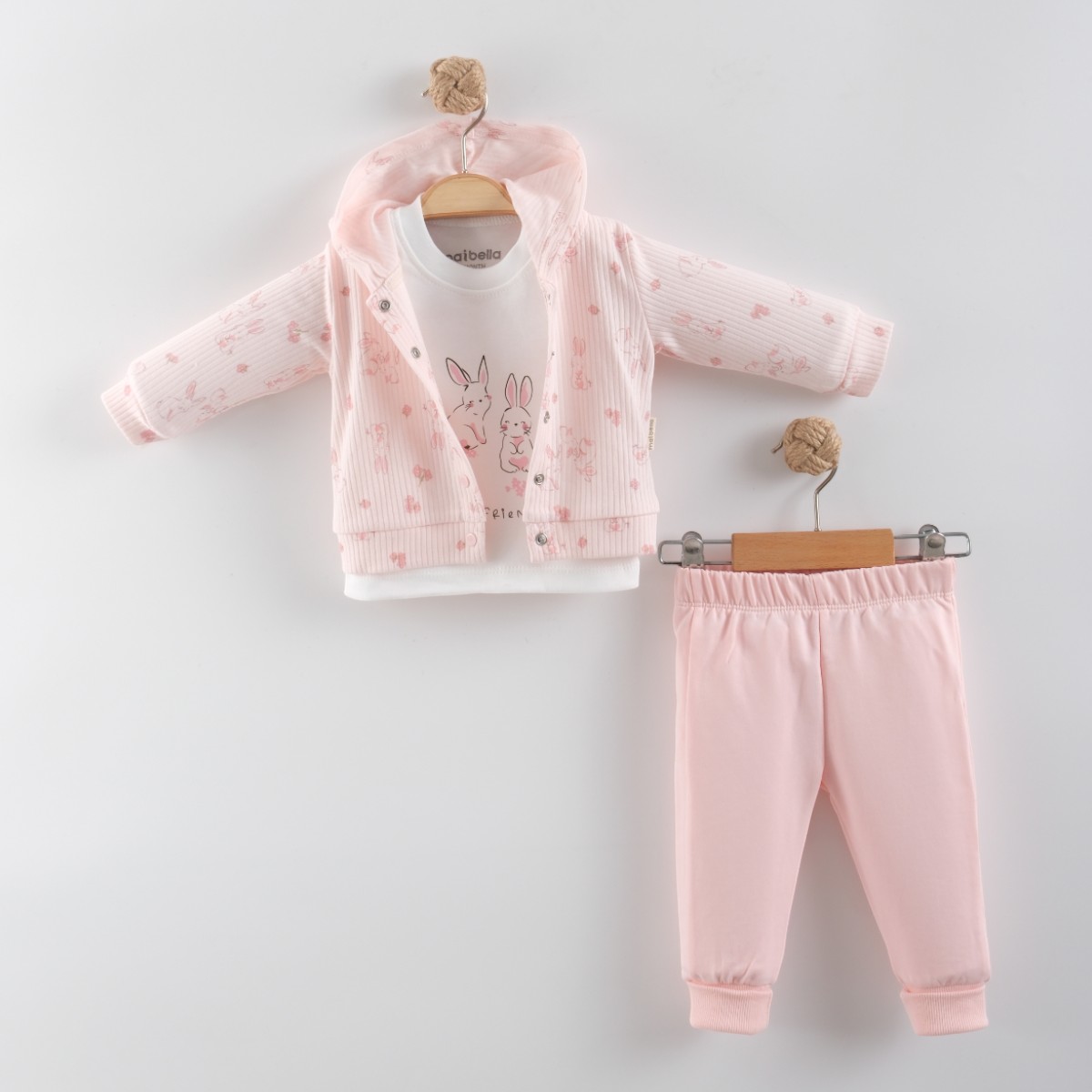PEMBE