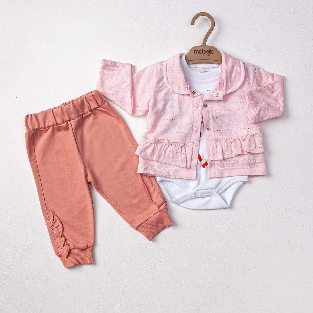 PEMBE