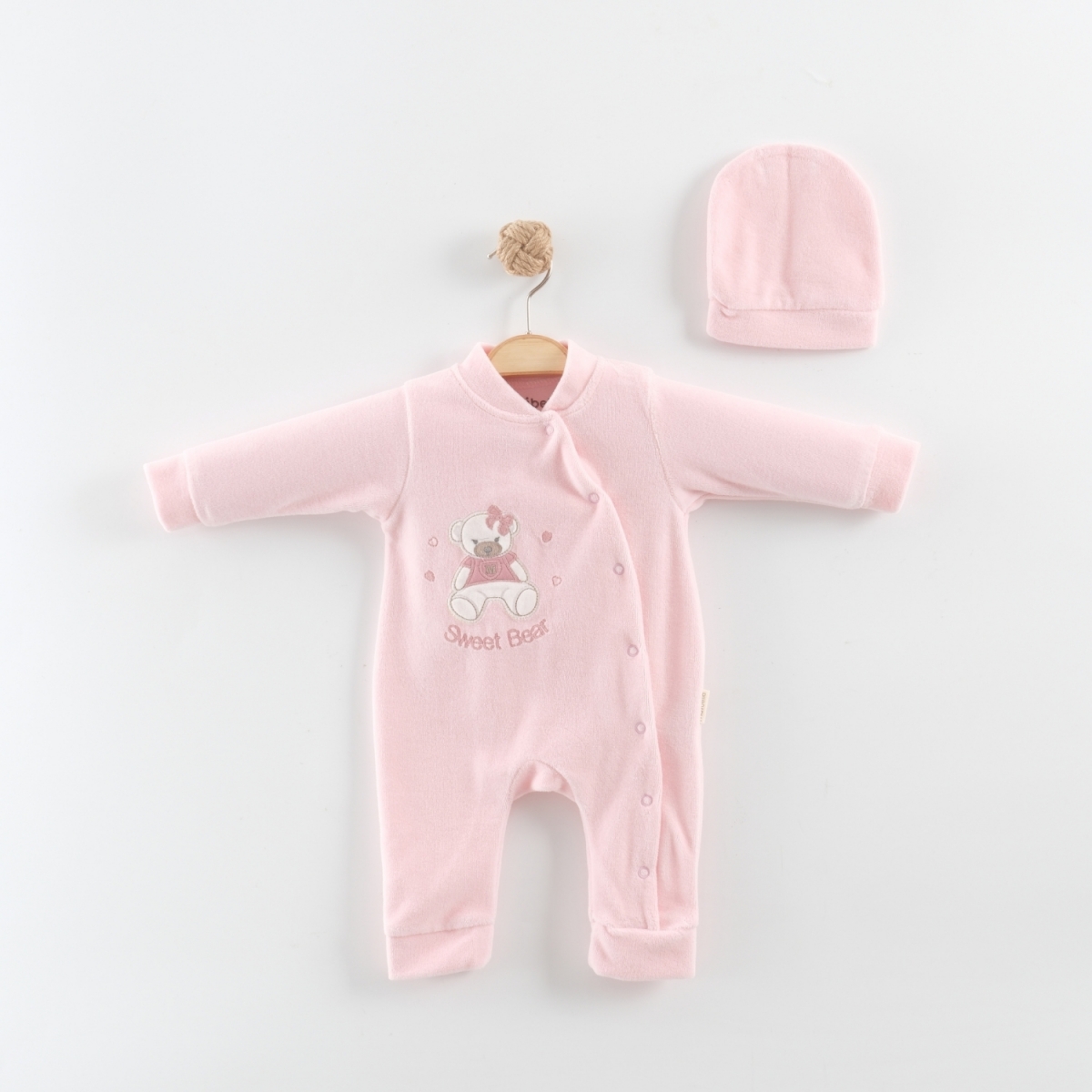 PEMBE