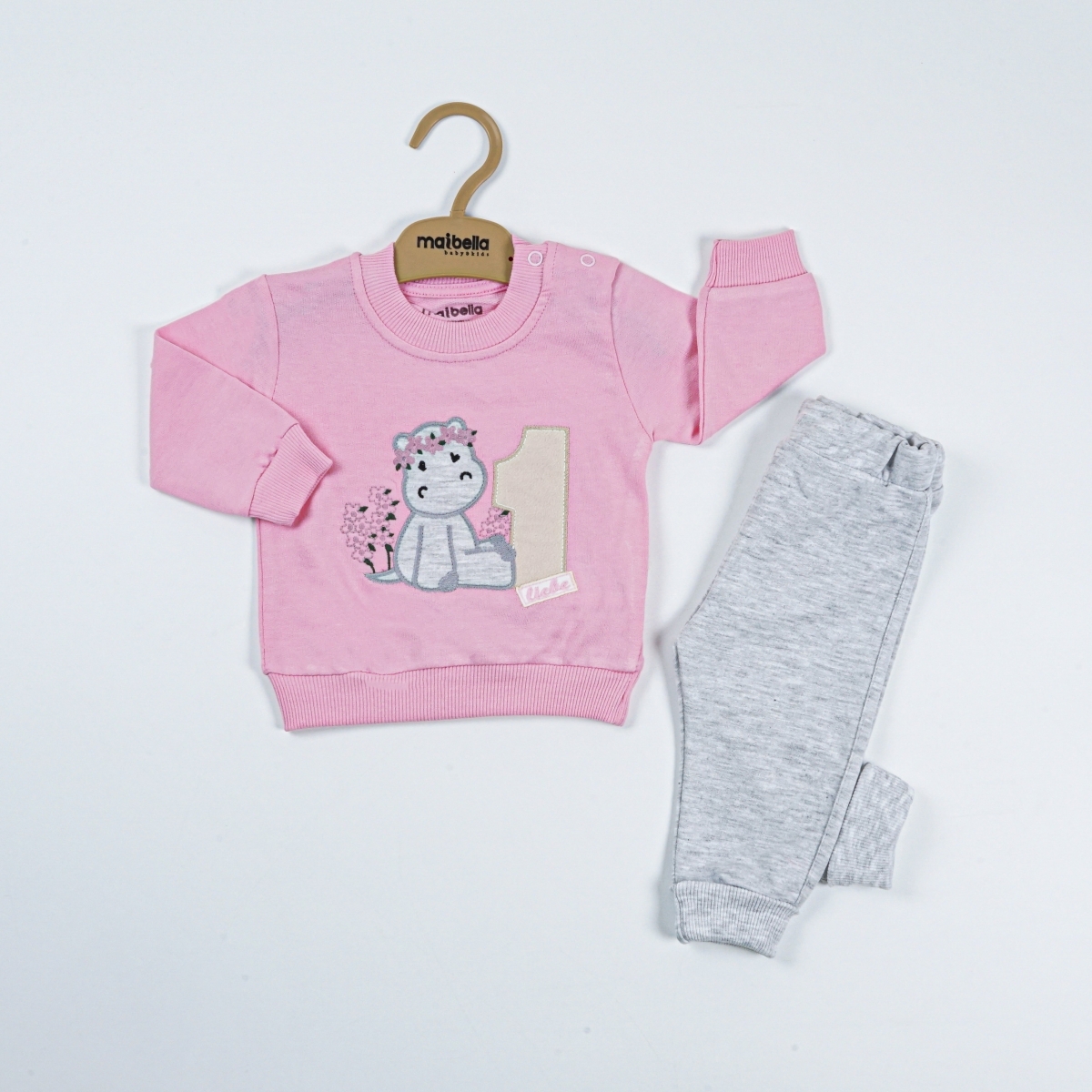 PEMBE
